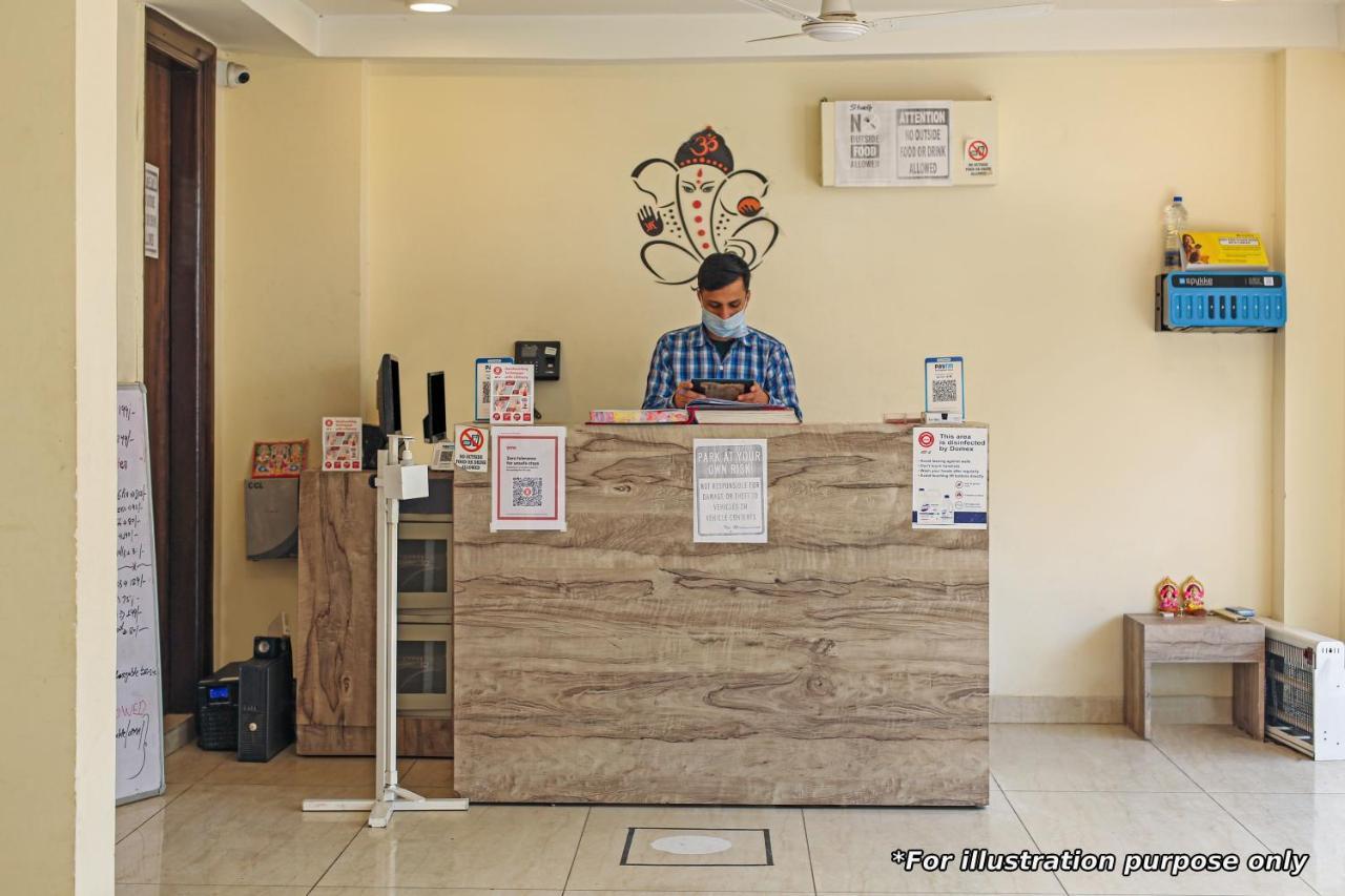 Oyo Flagship 69860 Mastana Palace Hotel Варанаси Екстериор снимка